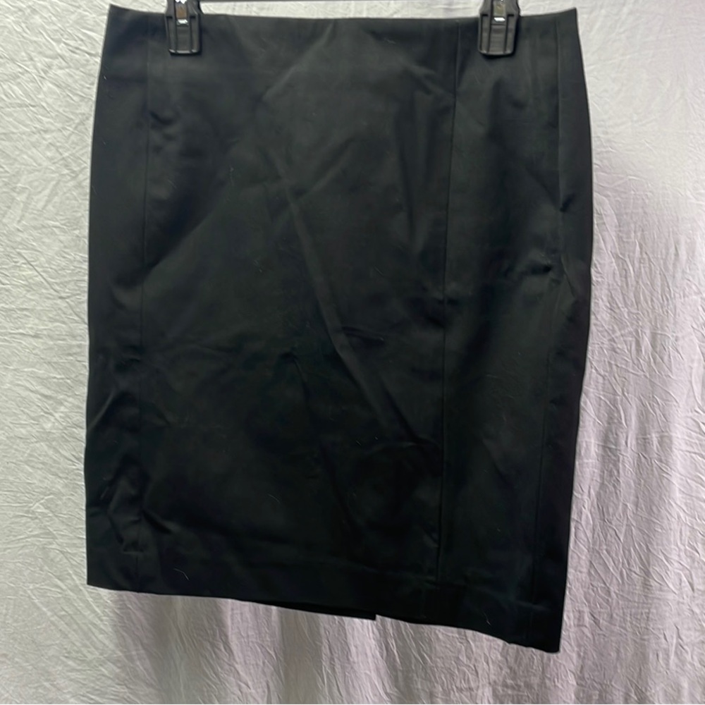 Banana Republic Classic Black Pencil Skirt